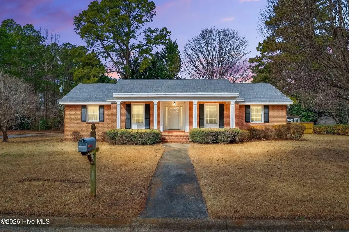 808 Chestnut Drive, Smithfield, NC 27577 - #1