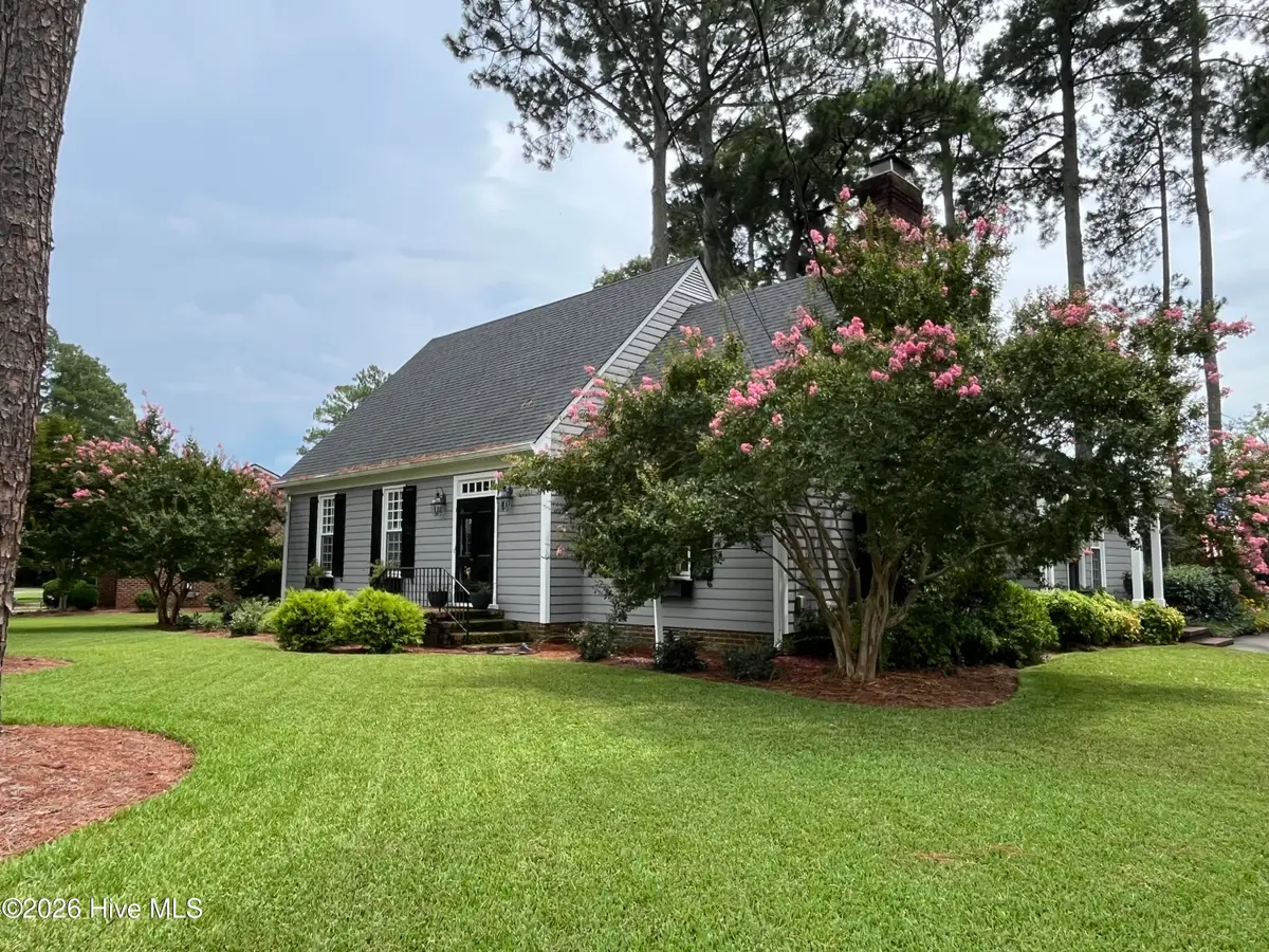 1204 W Highland Avenue, Kinston, NC 28501 - #1