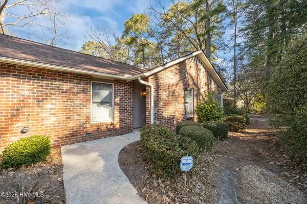 1983 Quail Ridge Road #G, Greenville, NC 27858
