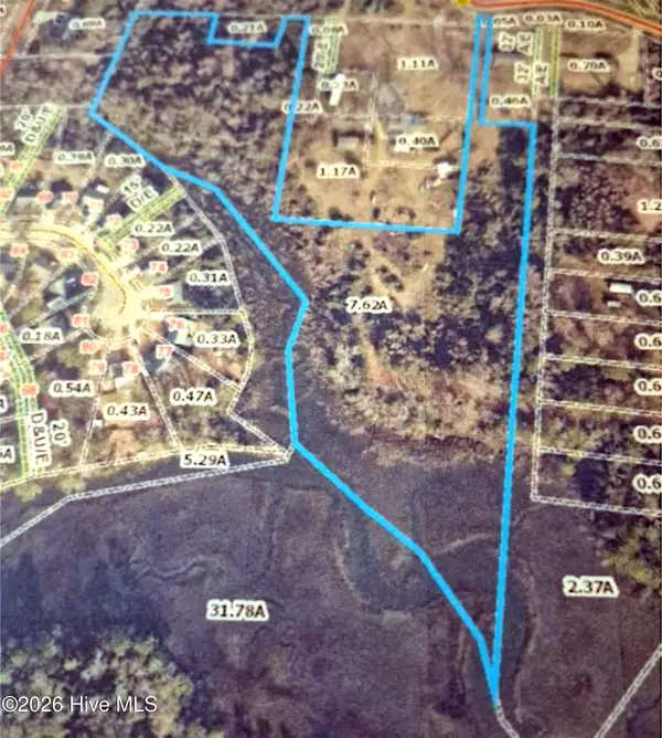 2421 Mayberry Loop Road, Morehead City, NC 28557