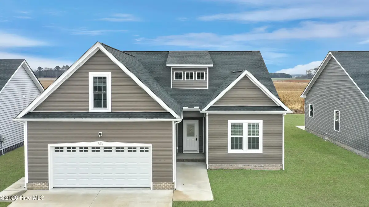 513 Millbrooke Circle, Elizabeth City, NC 27909 - #1