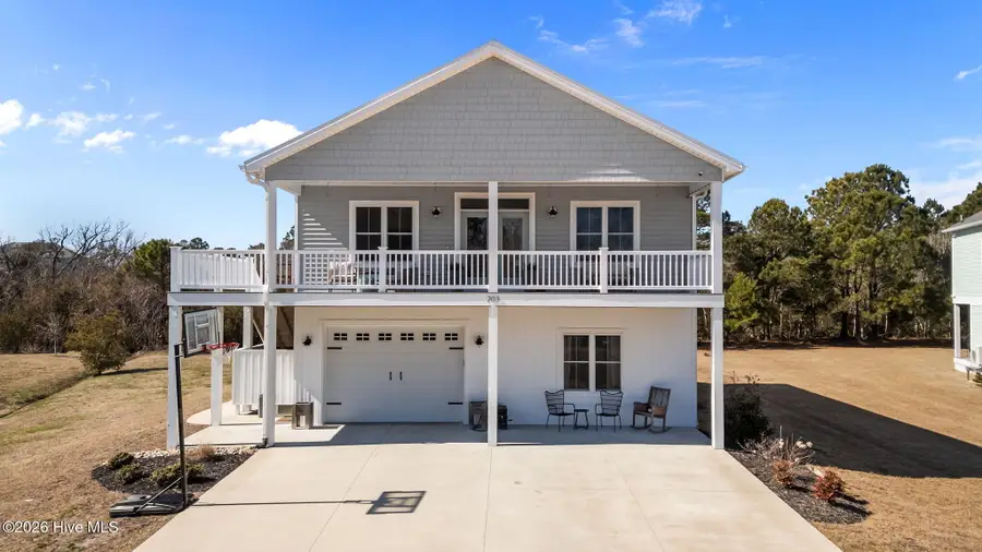 203 Backfin Court, Newport, NC 28570 - #2