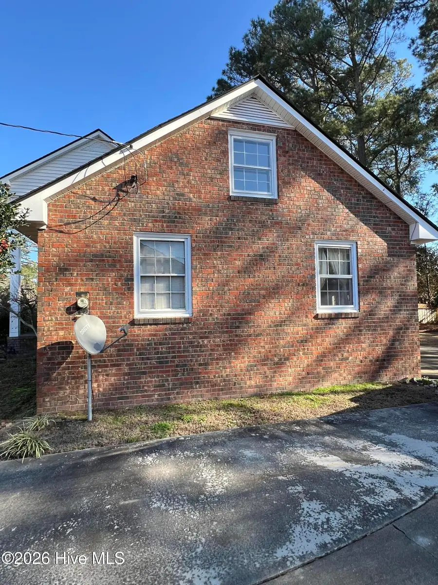 1802 Oxford Road, Kinston, NC 28504 - #3