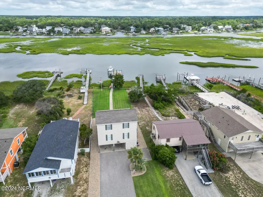 2518 W Pelican Drive, Oak Island, NC 28465 - #2