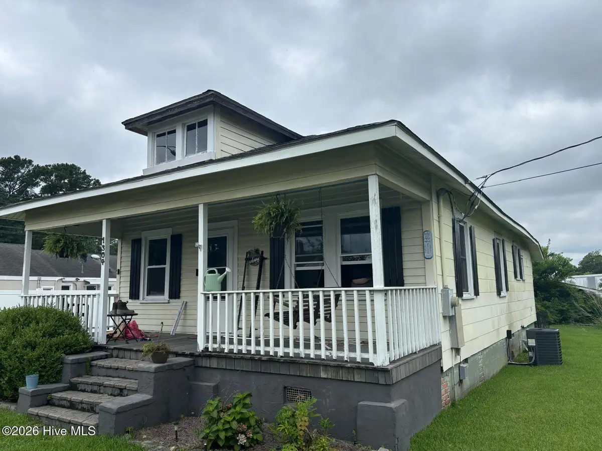 1304 Stallings Parkway, New Bern, NC 28562 - #1