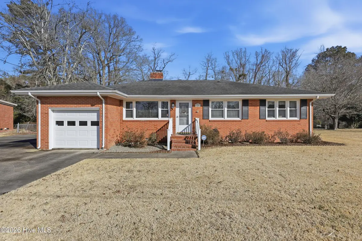 129 Rosedale Drive, Elizabeth City, NC 27909 - #1