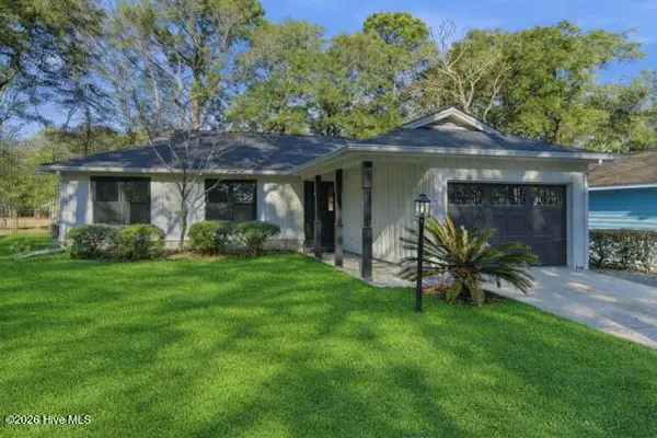 3303 Marsh View Drive Sw, Supply, NC 28462