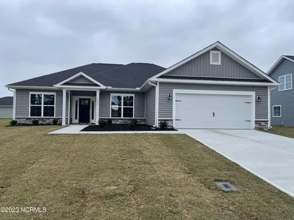 156 Seashore Street, Grimesland, NC 27837