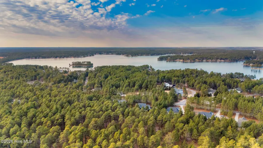 378 Longleaf Drive, West End, NC 27376 - #3