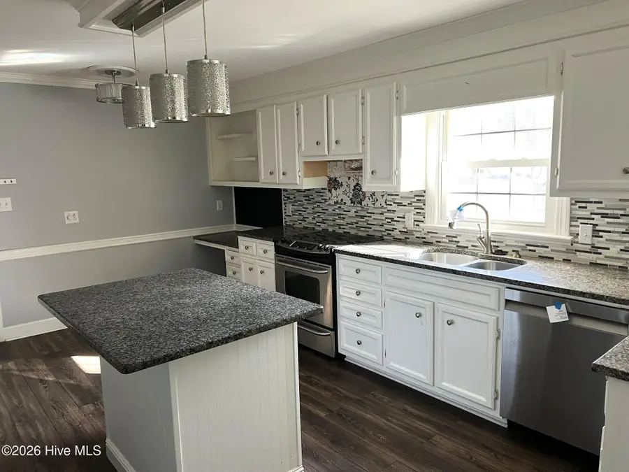 214 E Raintree Lane, Goldsboro, NC 27534 - #3