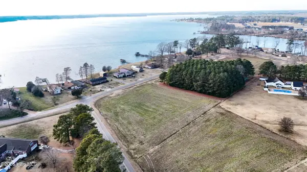 1300 Albemarle Drive, Elizabeth City, NC 27909