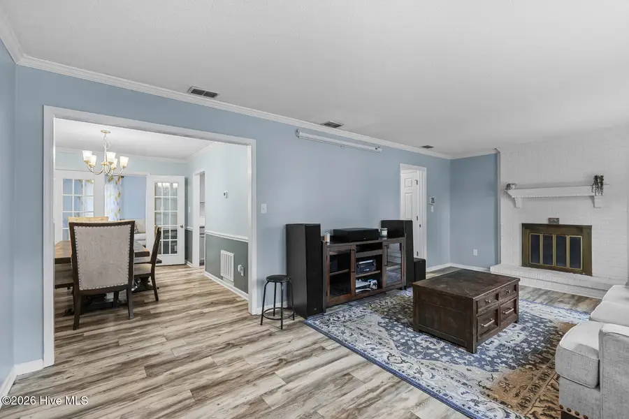 201 Valencia Court, Jacksonville, NC 28546 - #3