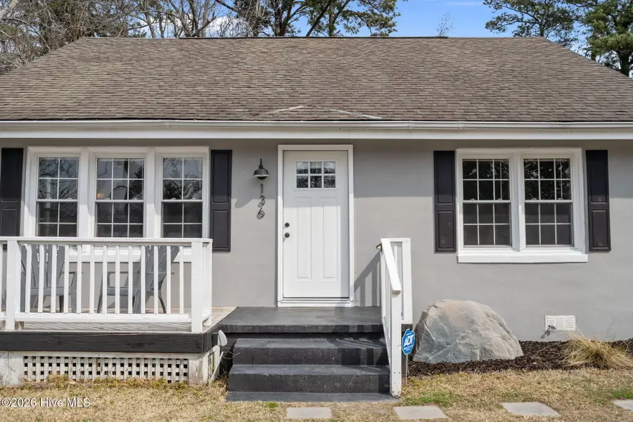 136 Elizabeth Street, Jacksonville, NC 28546 - #3