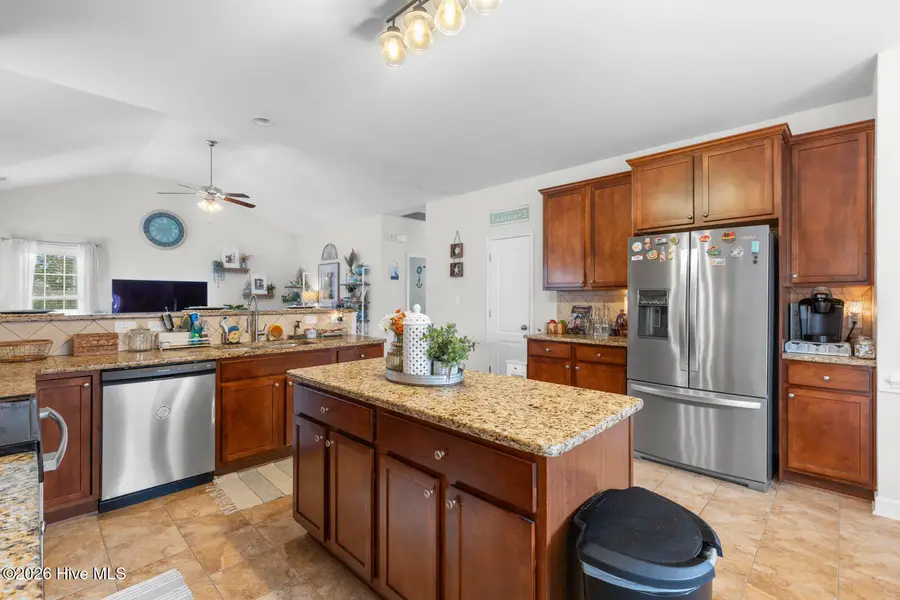 109 Willoughby Lane, Jacksonville, NC 28546 - #2