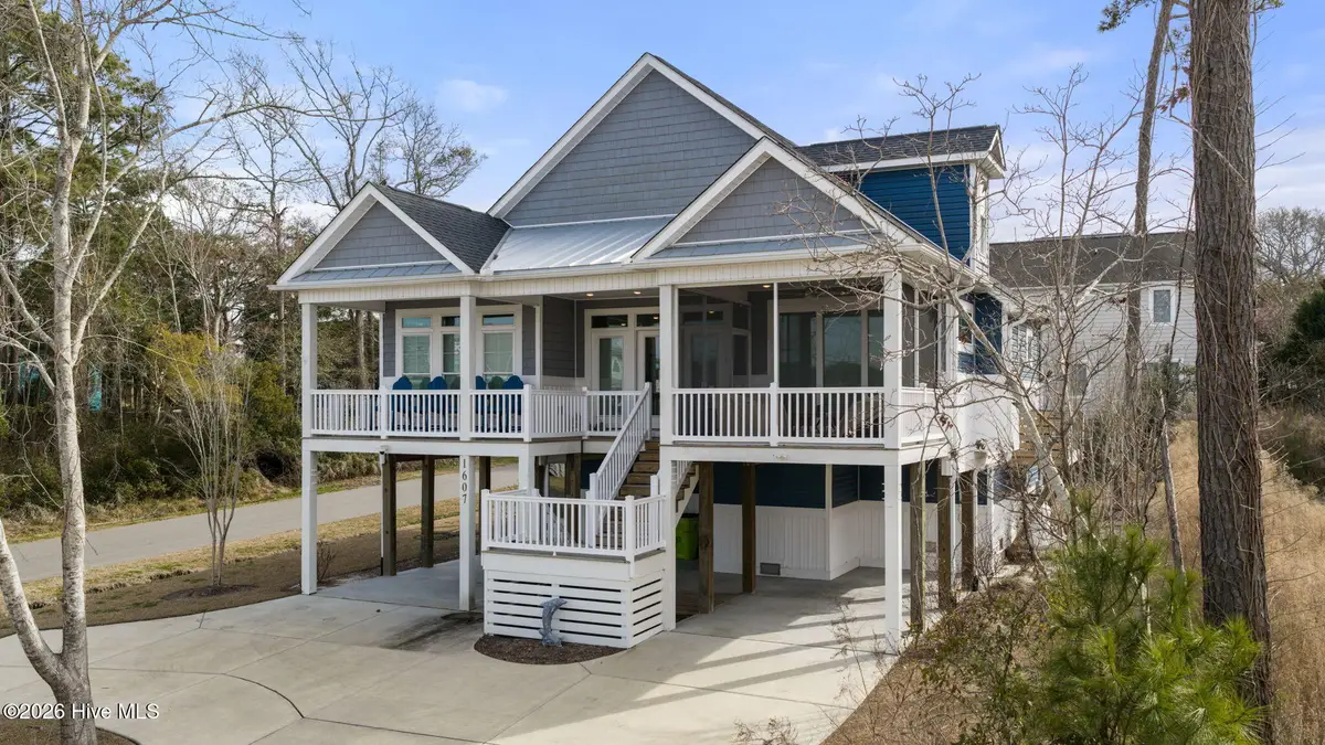 1607 E Yacht Drive, Oak Island, NC 28465 - #1