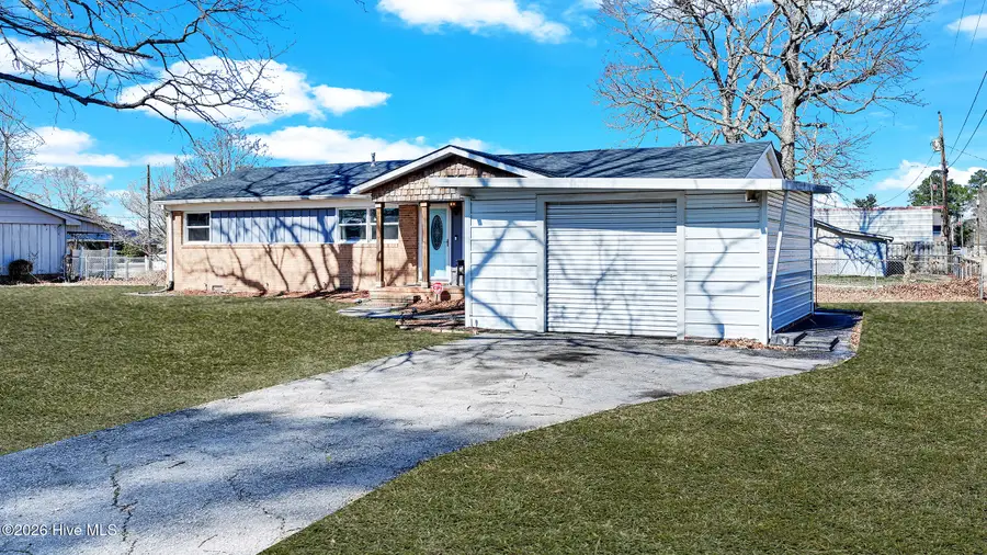 304 Wharton Street, Washington, NC 27889 - #2