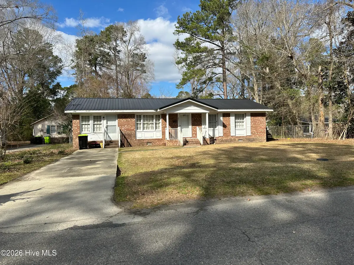 221 E Lewis Street, Whiteville, NC 28472 - #1
