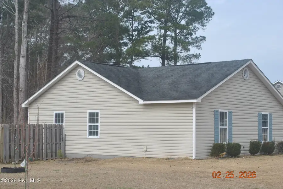 207 Chaparral Trail, Jacksonville, NC 28546 - #2