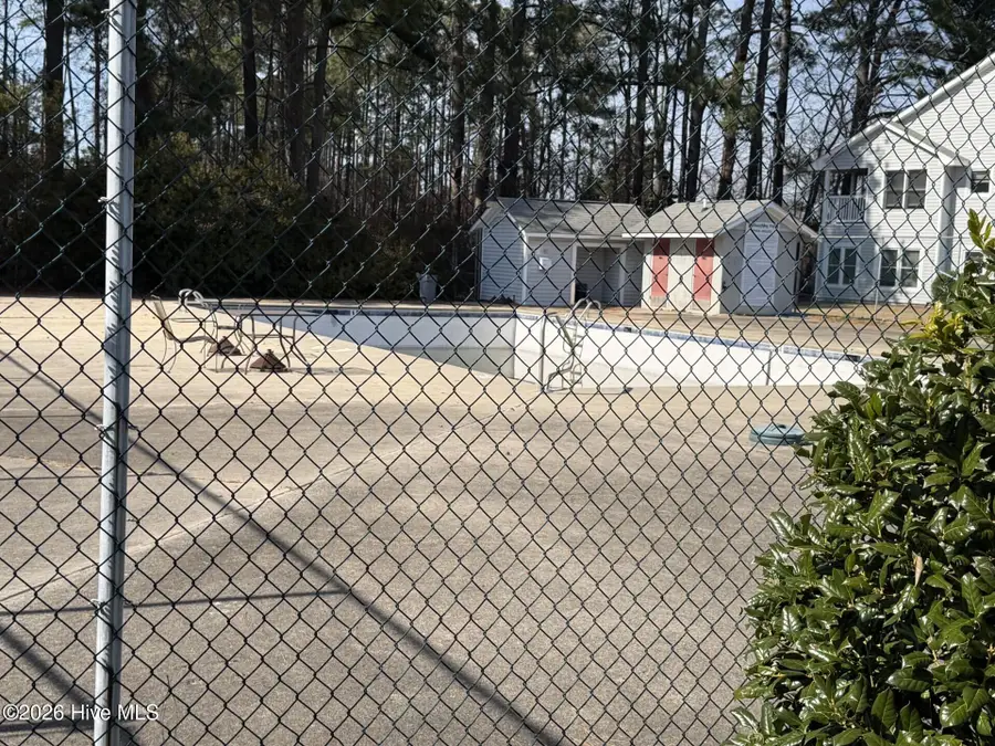 130 W Victoria Court #E, Greenville, NC 27858 - #2