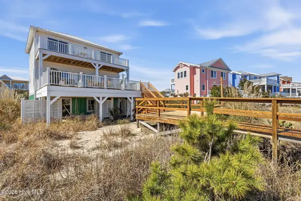 813 Fort Fisher Boulevard S, Kure Beach, NC 28449