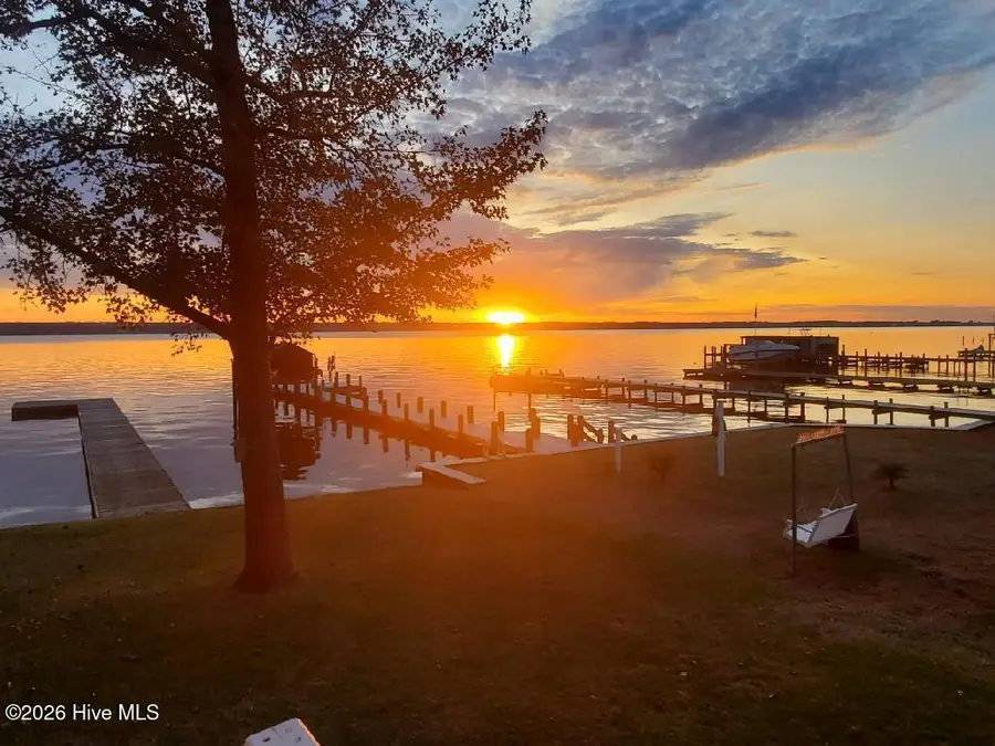 226 Shady Banks Beach Road, Washington, NC 27889 - #2