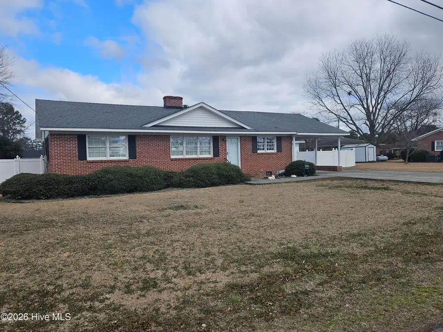 309 Fairfax Street, Clinton, NC 28328 - #2