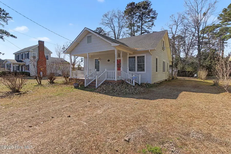 92 S Elm Street, Clarkton, NC 28433 - #2