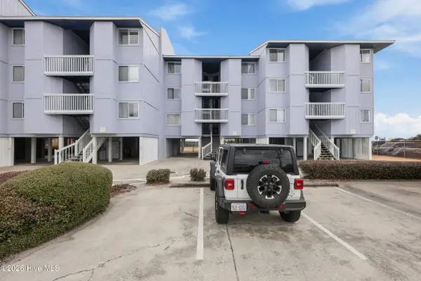 1311 S Lake Park Boulevard #40b, Carolina Beach, NC 28428