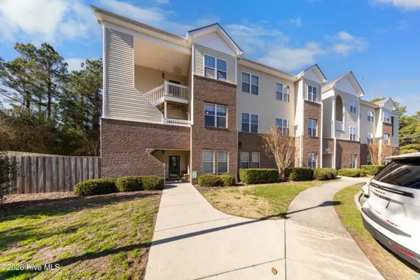 4527 Sagedale Drive #Unit 201, Wilmington, NC 28405