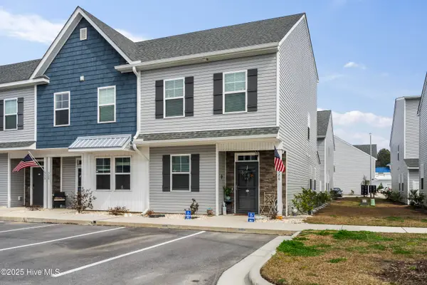 326 Starfish Lane, Sneads Ferry, NC 28460