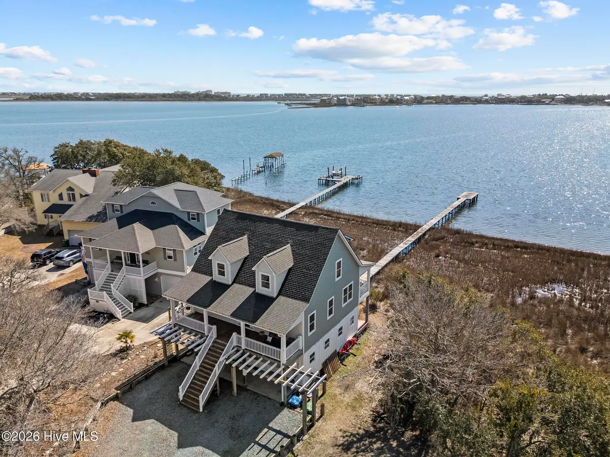 1039 Chadwick Shores Drive, Sneads Ferry, NC 28460 - #1