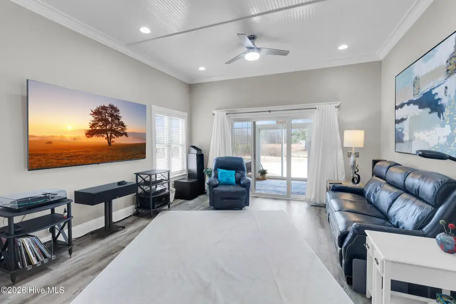 7110 N Us 17 Highway, Vanceboro, NC 28586 - #2