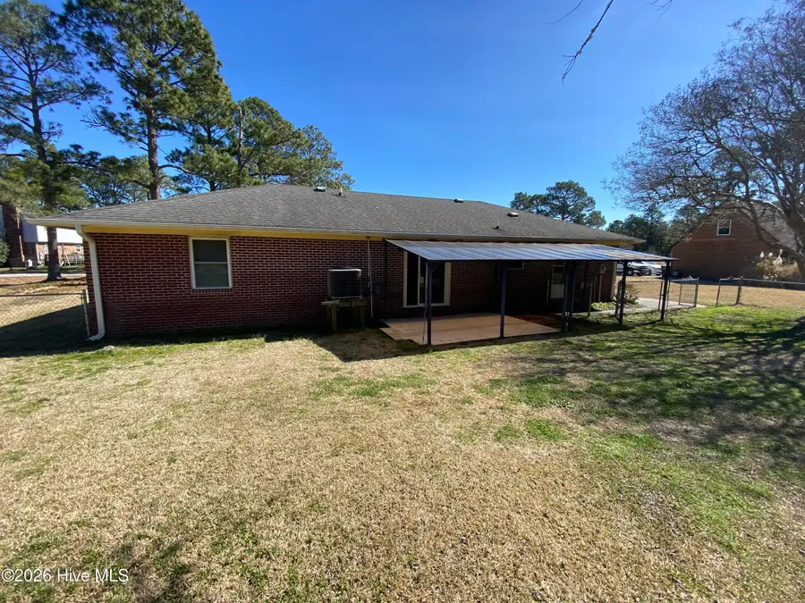 102 Colonial Street, Beaufort, NC 28516 - #2