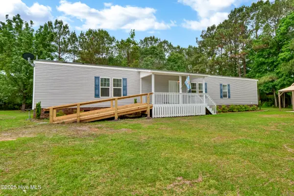5459 Cardinal Road Sw, Ocean Isle Beach, NC 28469