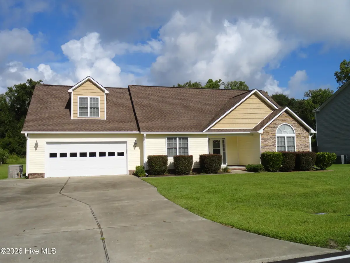 382 Carolina Pines Boulevard, New Bern, NC 28560 - #1