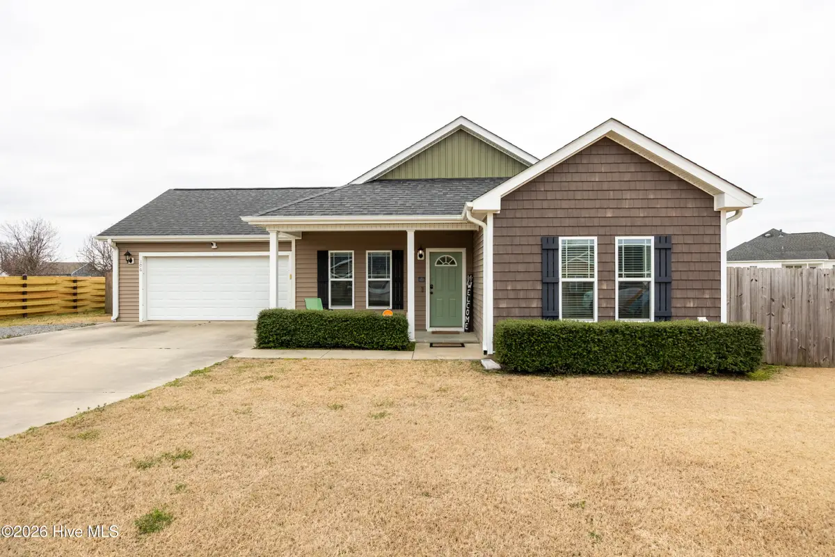 106 Kenison Way, Pikeville, NC 27863 - #1