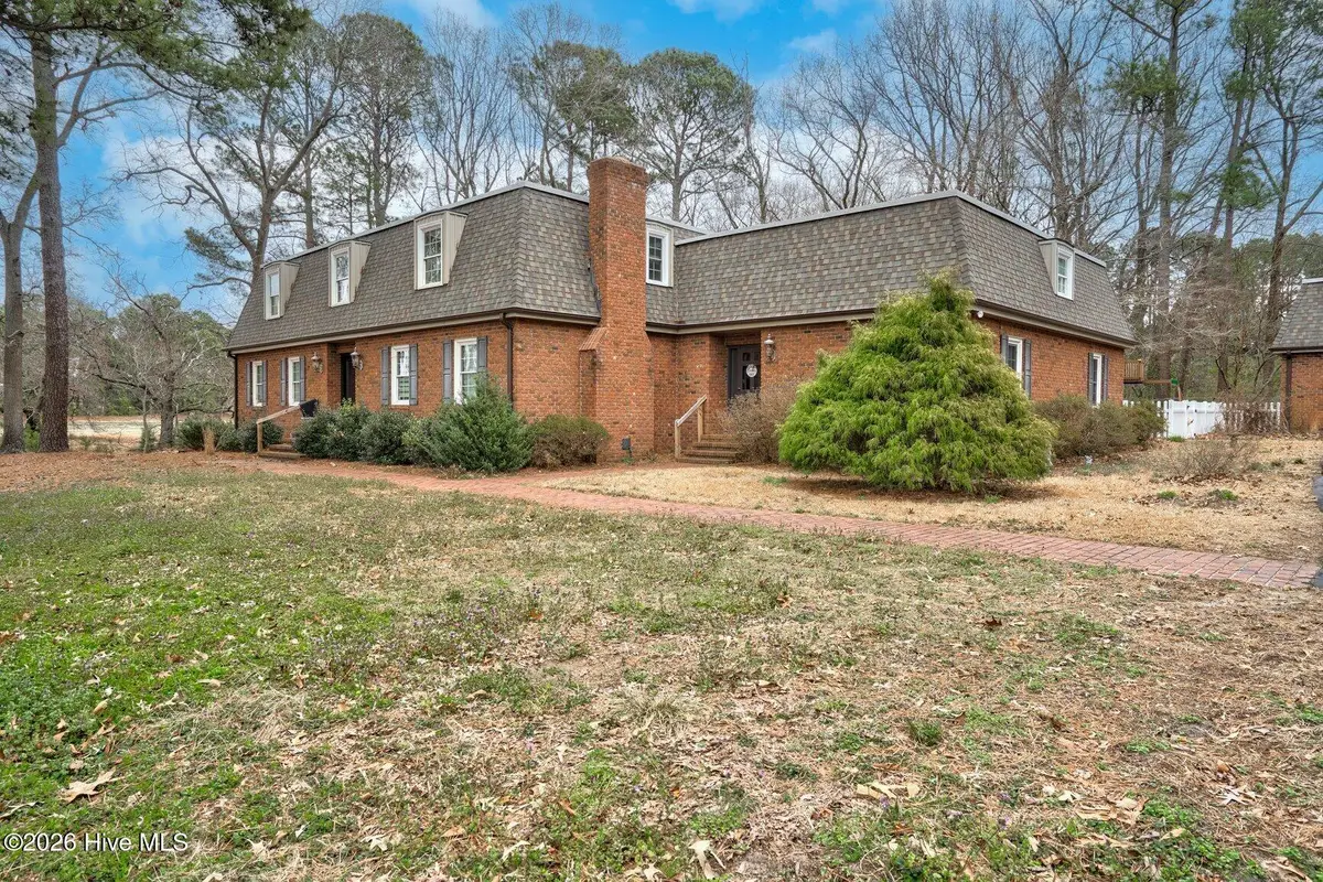 803 E Beechtree Drive, Nashville, NC 27856 - #1