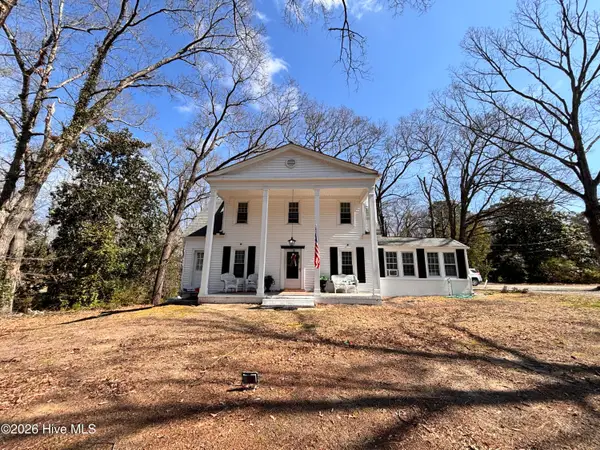 900 Beaman Street, Clinton, NC 28328