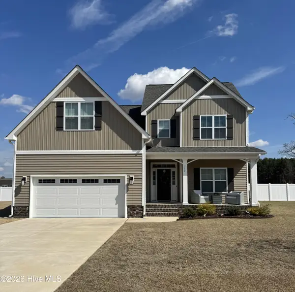 317 Shortleaf Drive, Grimesland, NC 27837