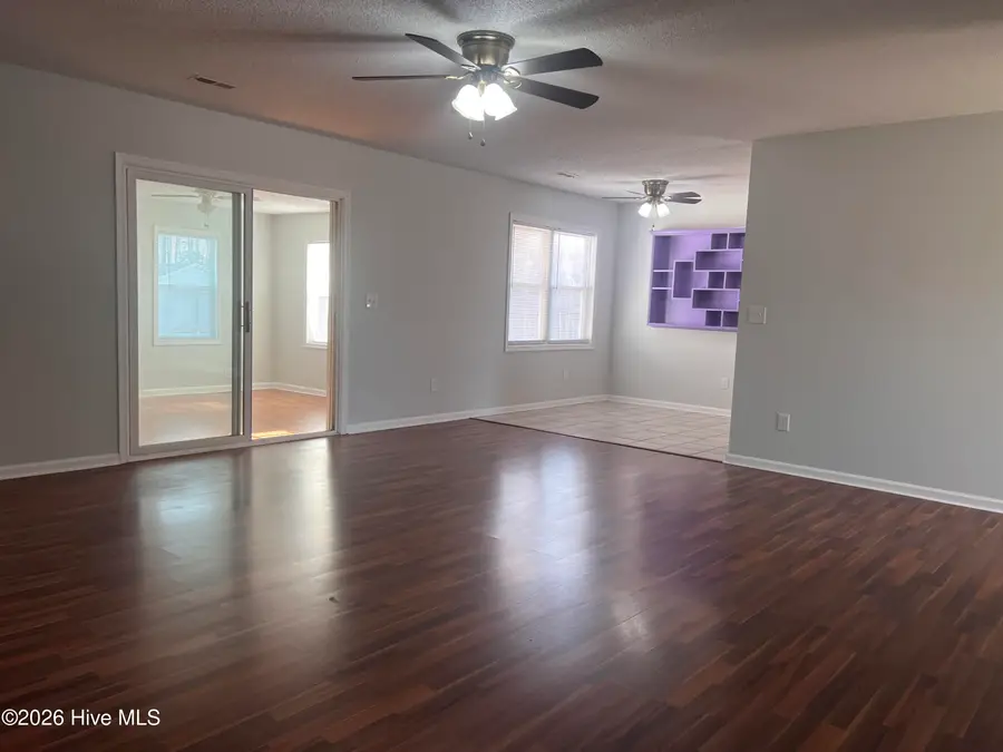 212 Springvale Street, Elizabeth City, NC 27909 - #3