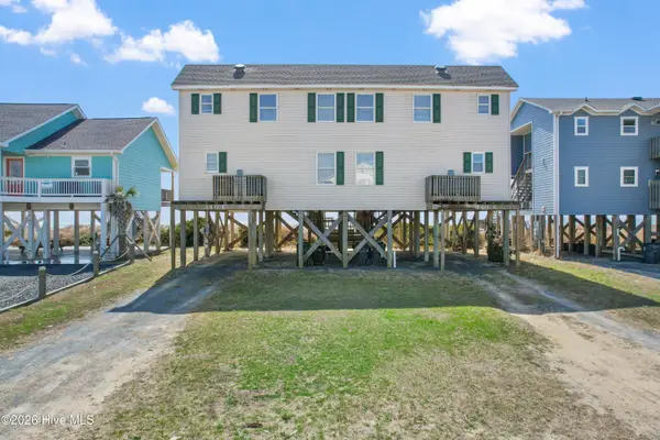 140 Ocean Boulevard E, Holden Beach, NC 28462