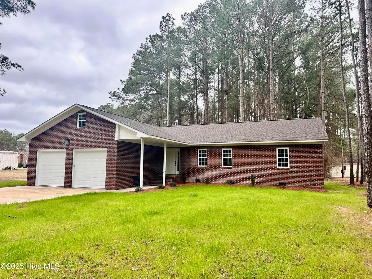 216 Coastal Drive, Washington, NC 27889 - #1