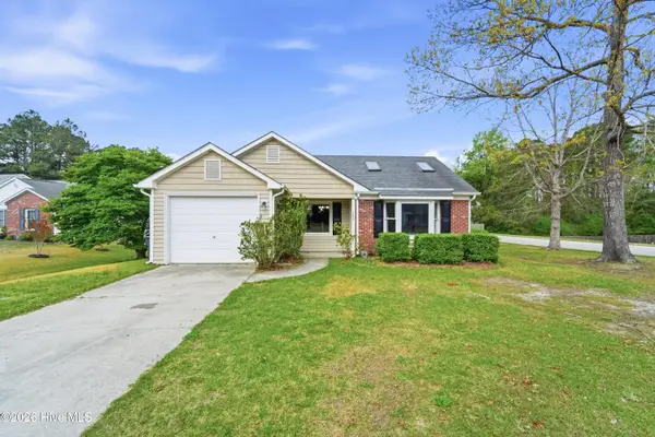 102 Caswell Court, Jacksonville, NC 28546