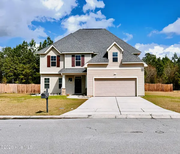 415 Cyrus Thompson Drive, Jacksonville, NC 28546