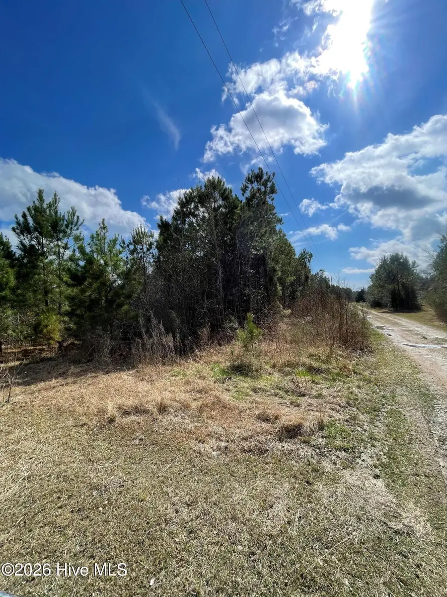 0 Split Drive Se, Bolivia, NC 28422 - #2