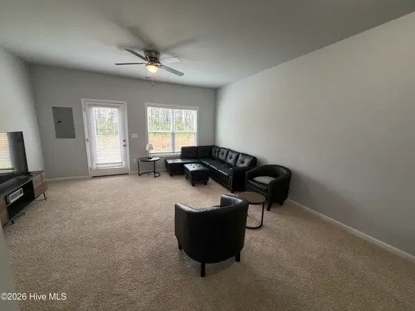 157 Buckhorn Avenue, Holly Ridge, NC 28445