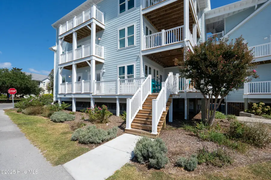 600 W Brunswick Street #Units 1&2, Southport, NC 28461 - #2