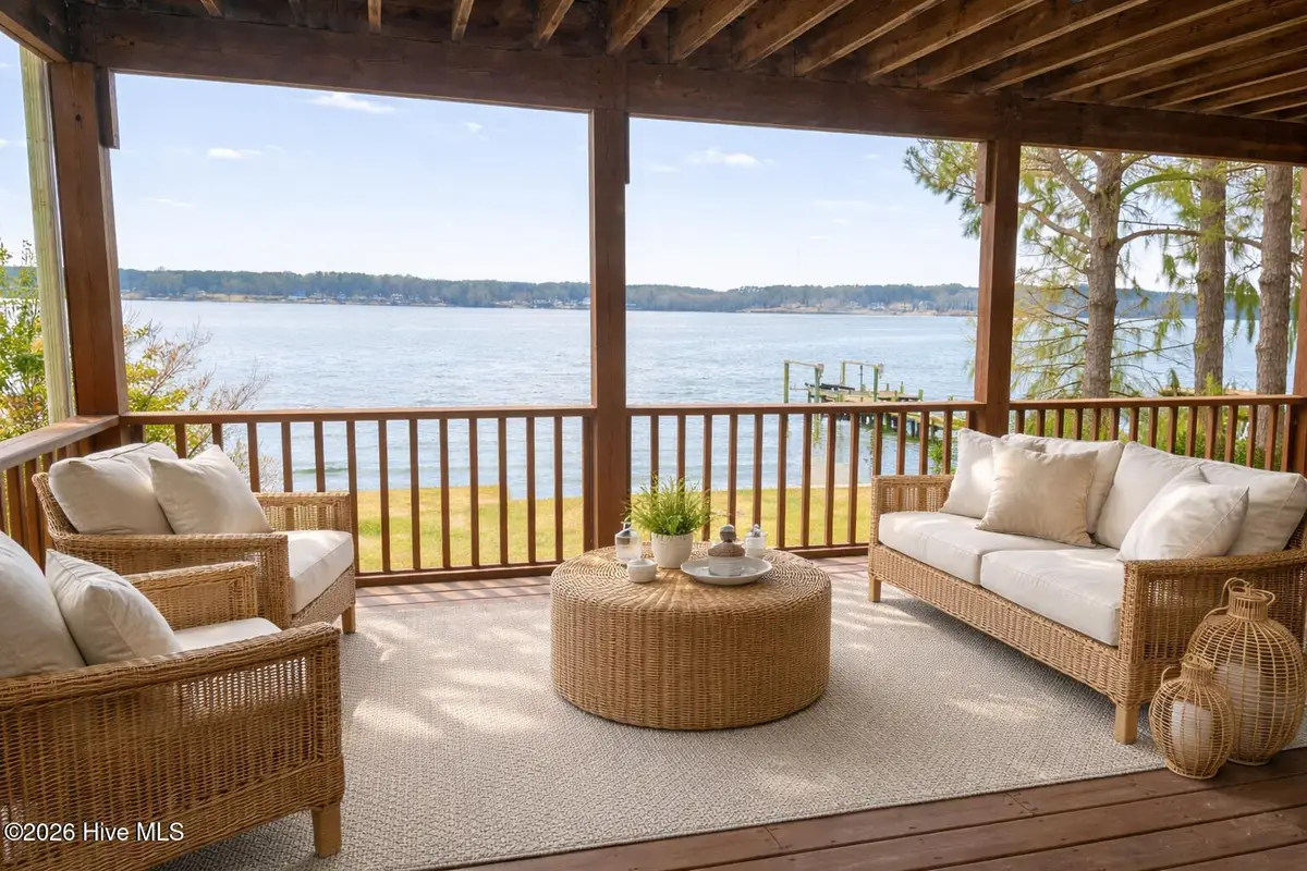 314 E Bayside Drive, Chocowinity, NC 27817 - #1