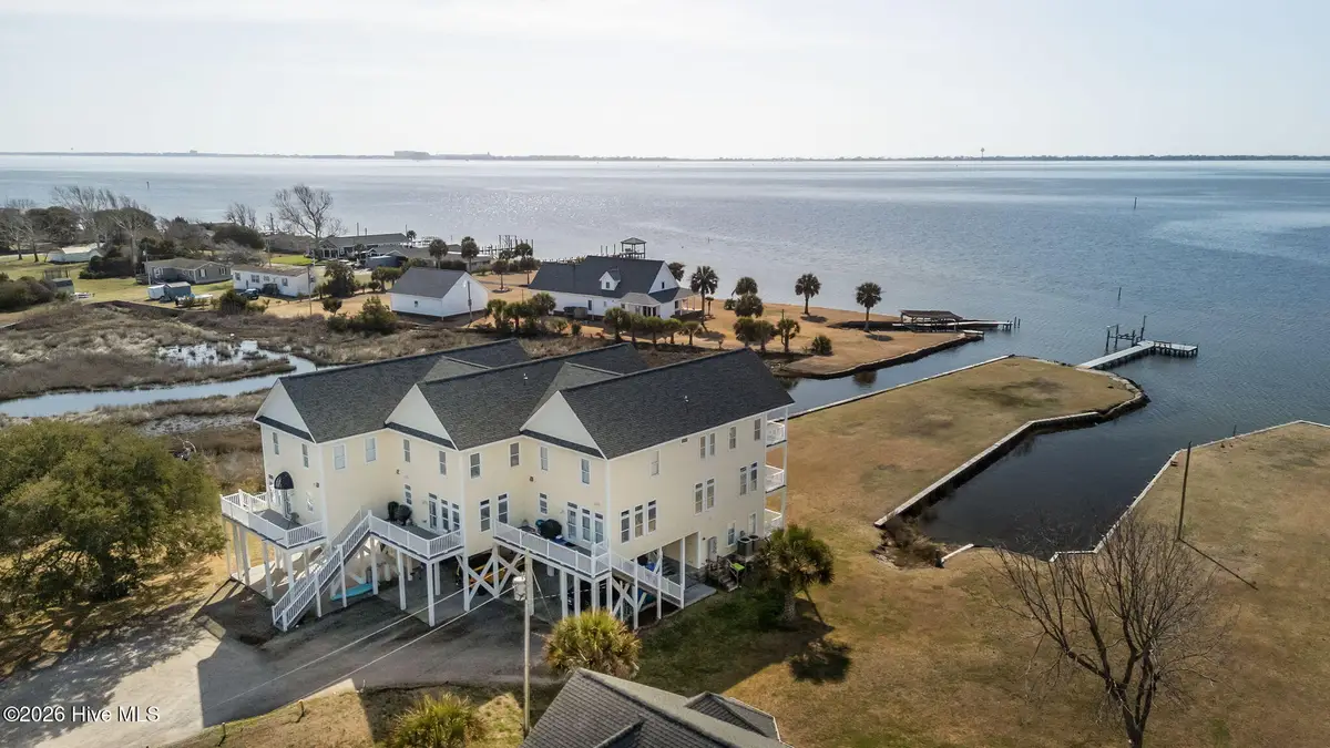 134 Water Lane, Newport, NC 28570 - #1