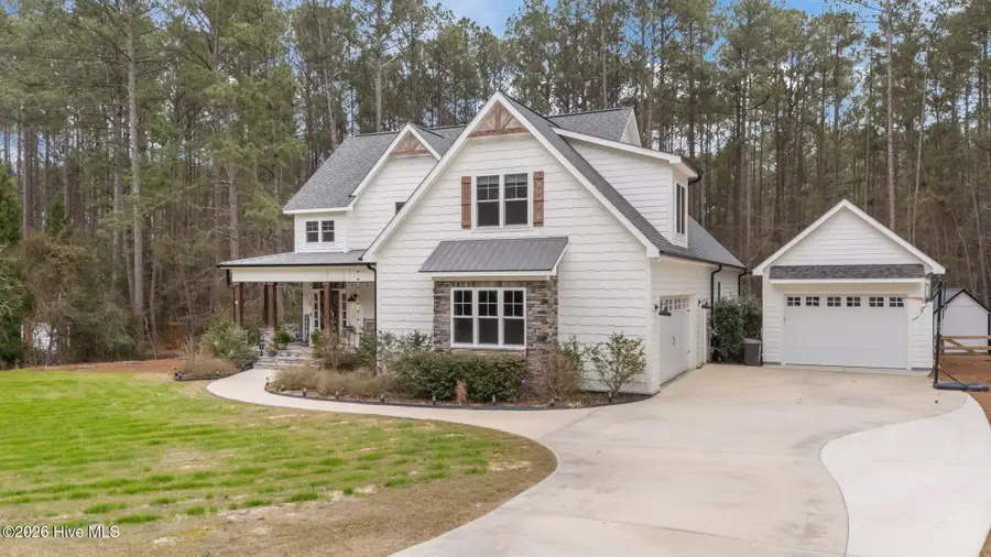 68 Cardinal Drive, Whispering Pines, NC 28327 - #2